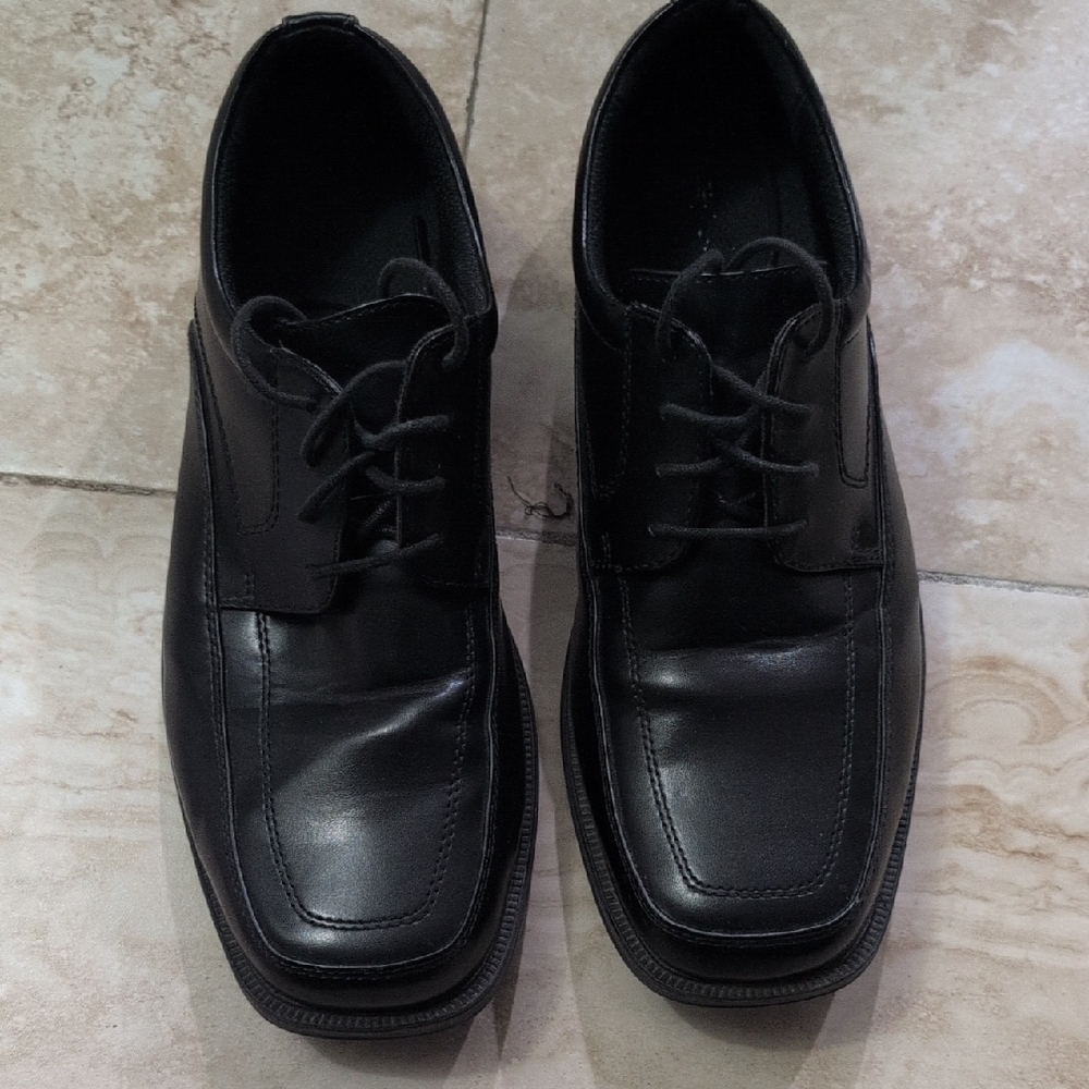Elegant Black Leather Men's Oxford Shoes
